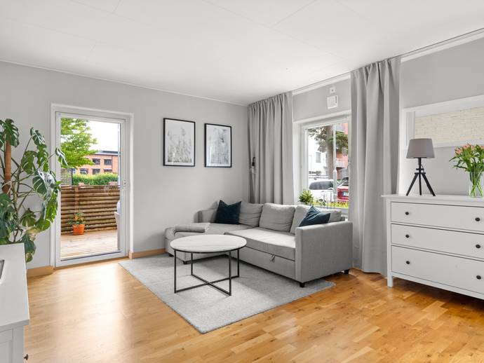 2 rok · 50 m² · Flygarvägen 4