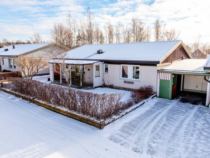 5 rok · 121 m² · Junibacksgatan 17