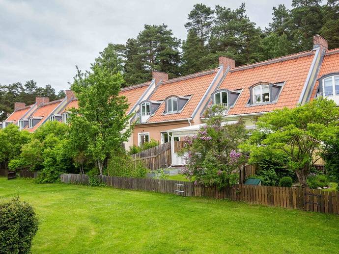 4 rok · 92 m² · Svangatan 8 F