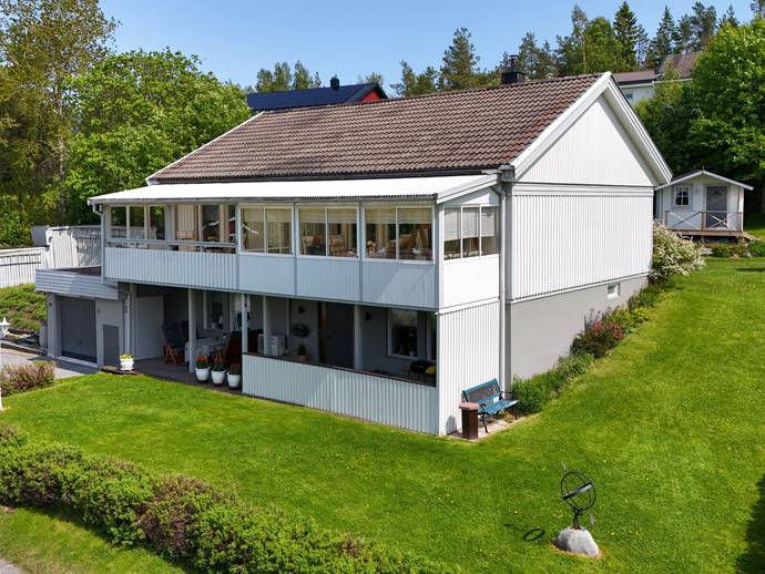 5 rok · 132 m² · Karlsrovägen 10