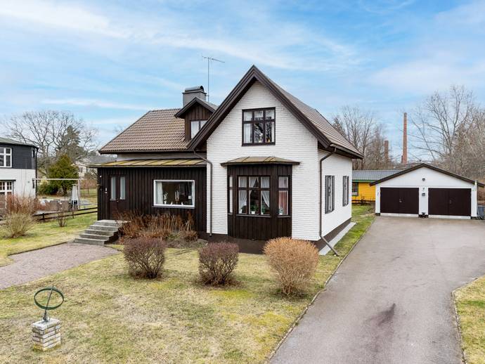 6 rok · 168 m² · Åforsvägen 1