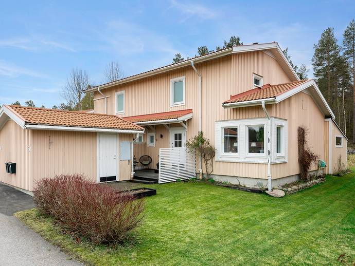 4 rok · 100 m² · Hasselstigen 34