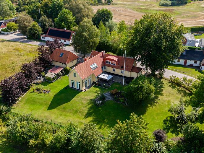 7 rok · 213 m² · Assartorp 611