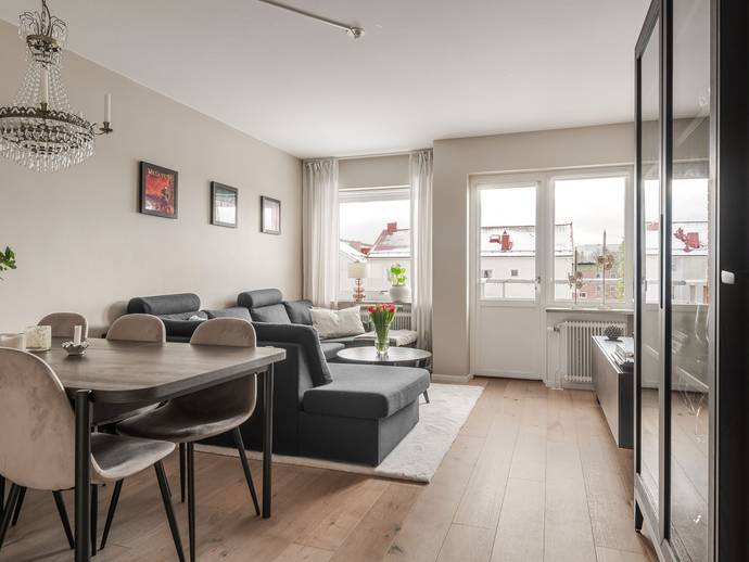 2 rok · 58,5 m² · Burensköldsvägen 32B