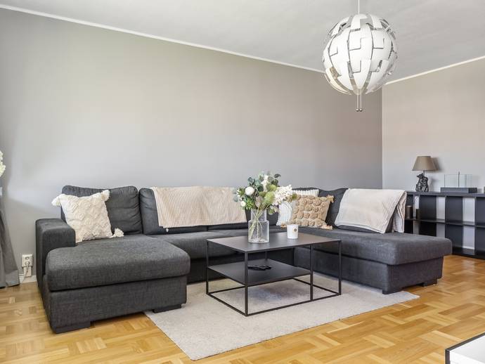 3 rok · 79,5 m² · Ektorpsgatan 140