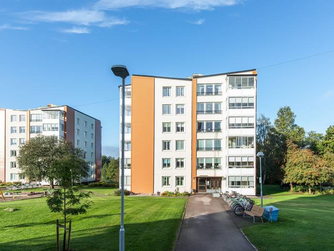 1 rok · 36,5 m² · Stampbrogatan 26