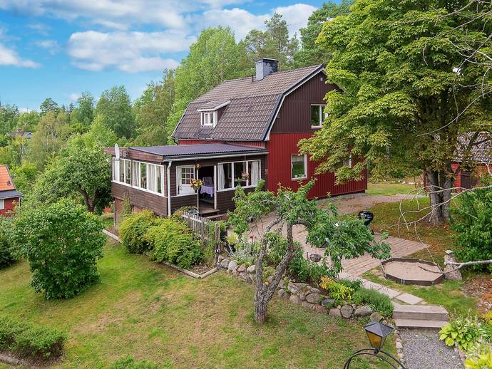 3 rok · 108 m² · Högalidsvägen 6