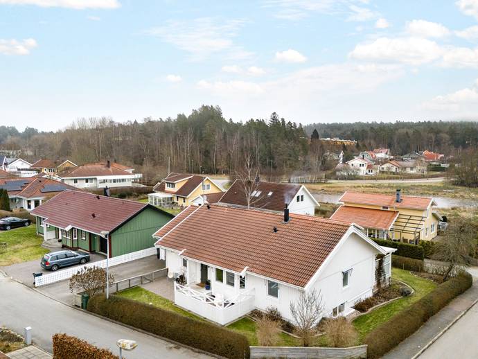 5 rok · 140 m² · Axel Engdahls väg 3