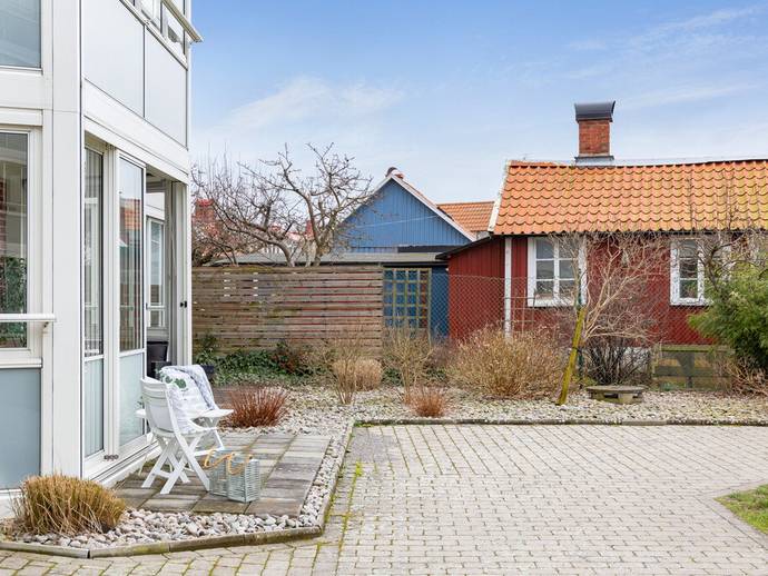 1 rok · 32,5 m² · Fabriksgatan 6