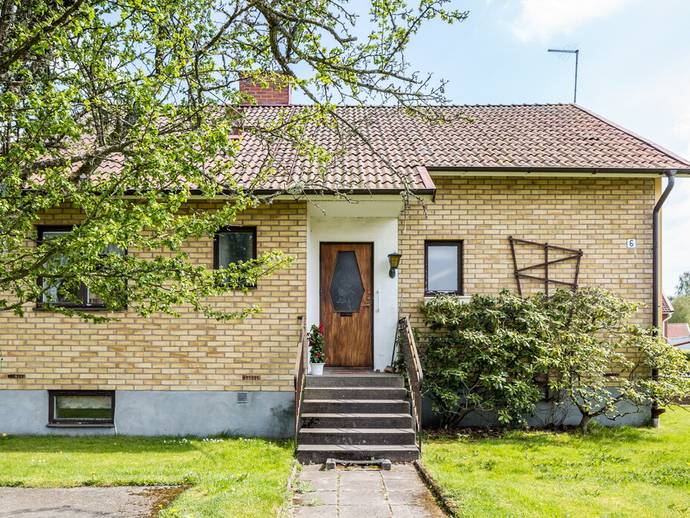 5 rok · 130 m² · Karls väg 6
