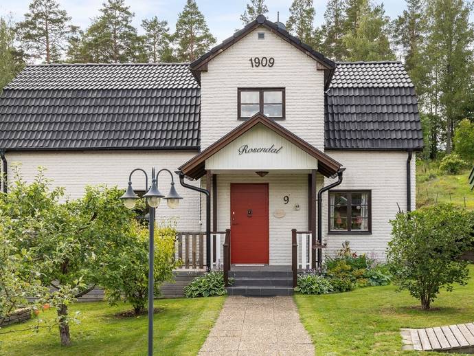 4 rok · 140 m² · Kyrkvägen 9