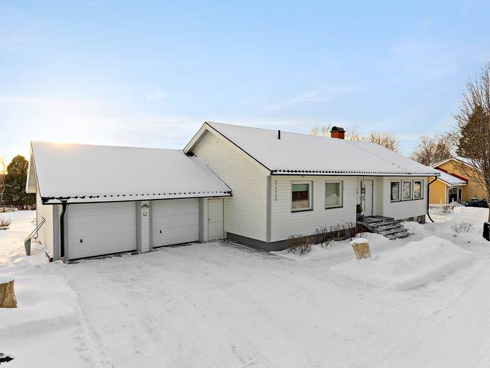 6 rok · 111 m² · Domarvägen 19