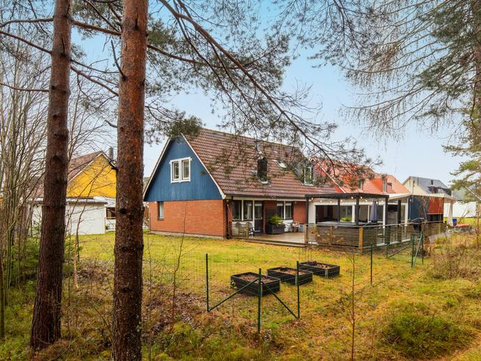 6 rok · 152 m² · Kompassvägen 13