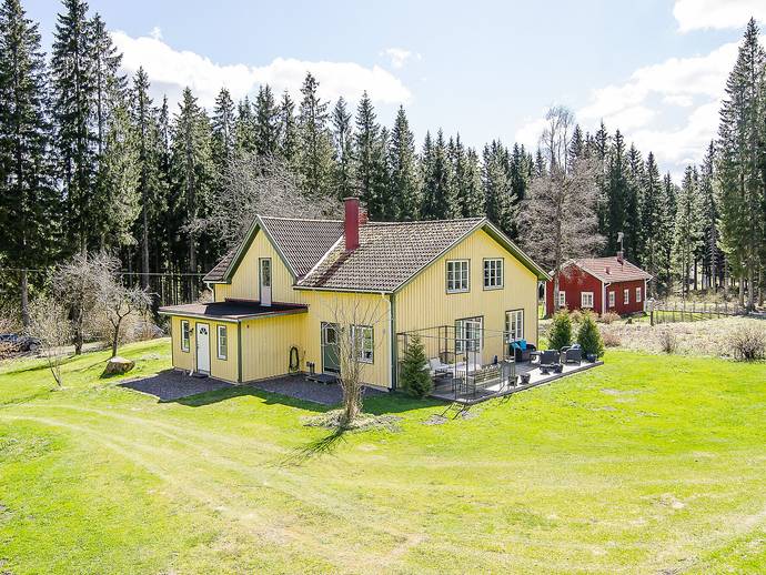 7 rok · 176 m² · Svansö 41