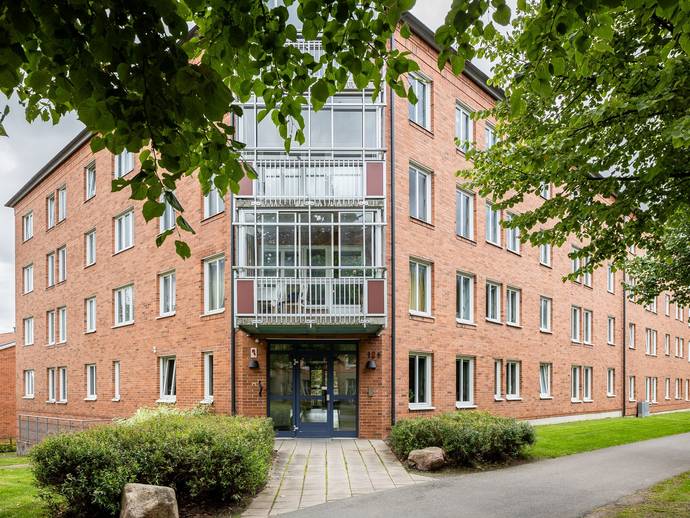 3 rok · 86 m² · Norra trängallén 12B