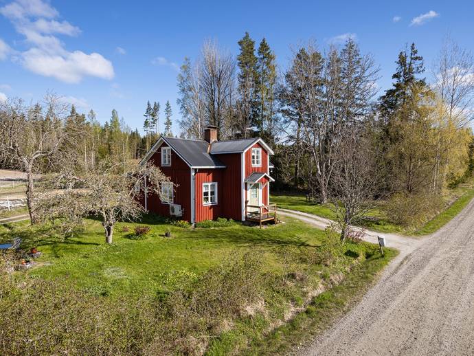 2 rok · 35 m² · Bäckelid Haga 1