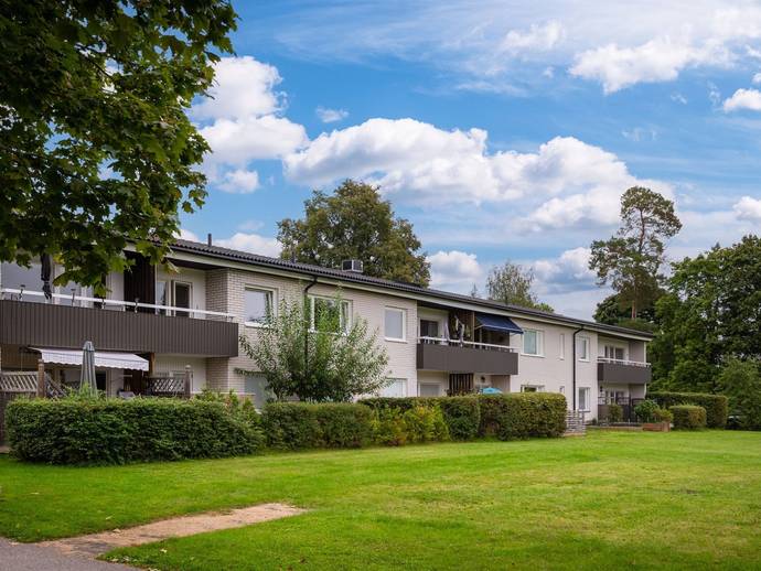 2 rok · 43,5 m² · Tvartorpsvägen 7A