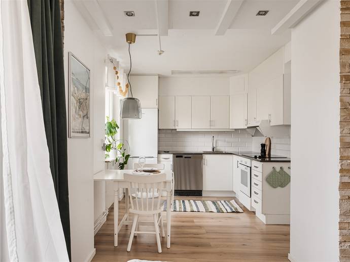 1 rok · 34,2 m² · Brunnshusgatan 31 C