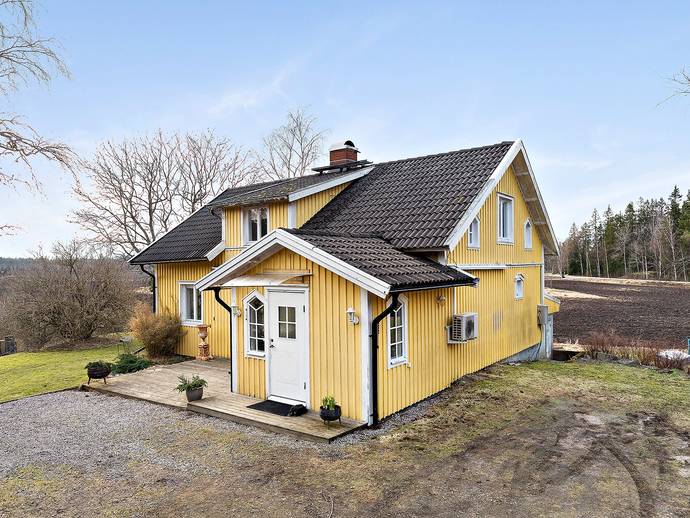 4 rok · 105 m² · Jonsängen 310