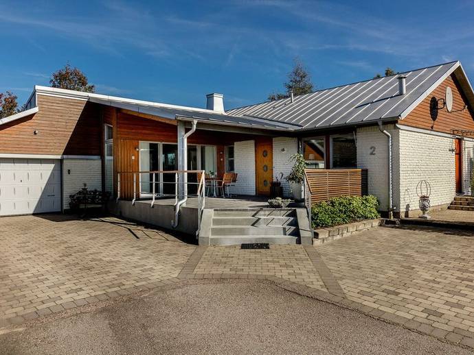 5 rok · 147 m² · Violvägen 2