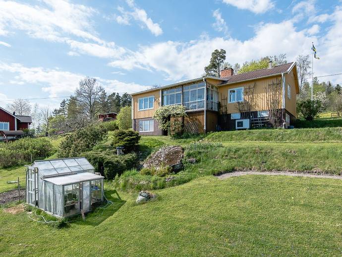 6 rok · 125 m² · Solberga Björkvalla