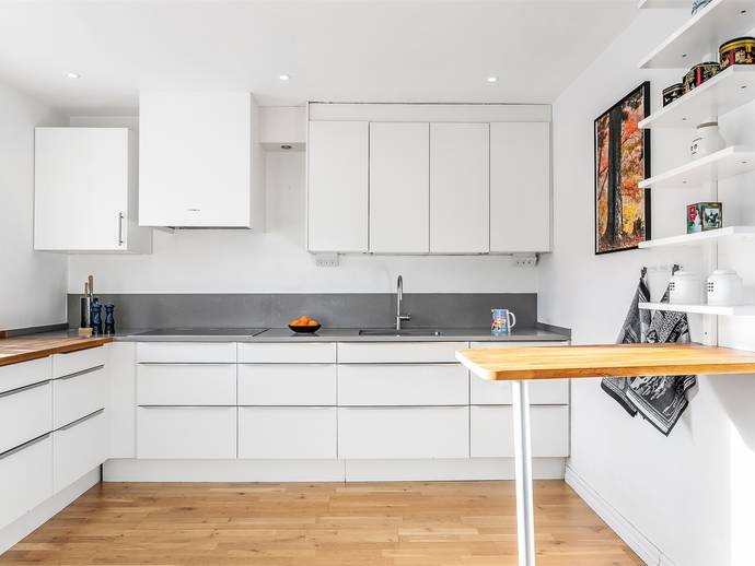 5 rok · 103 m² · VÅLBERGAVÄGEN 143