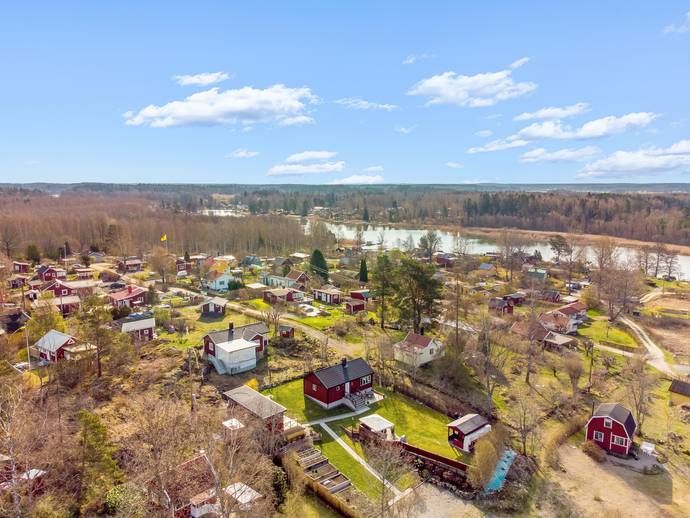 2 rok · 45 m² · Wirgins väg 17