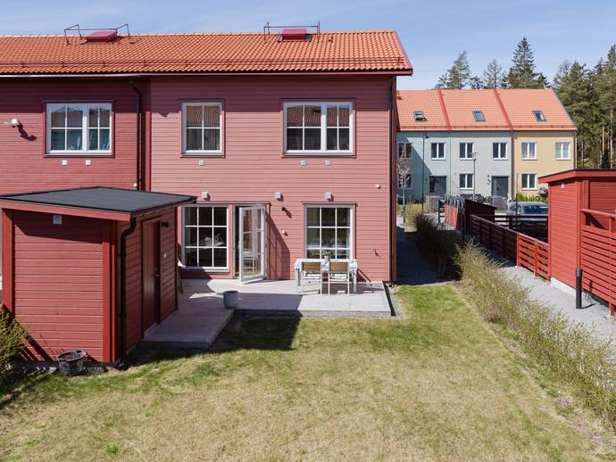 5 rok · 121 m² · Keramikens väg 25A