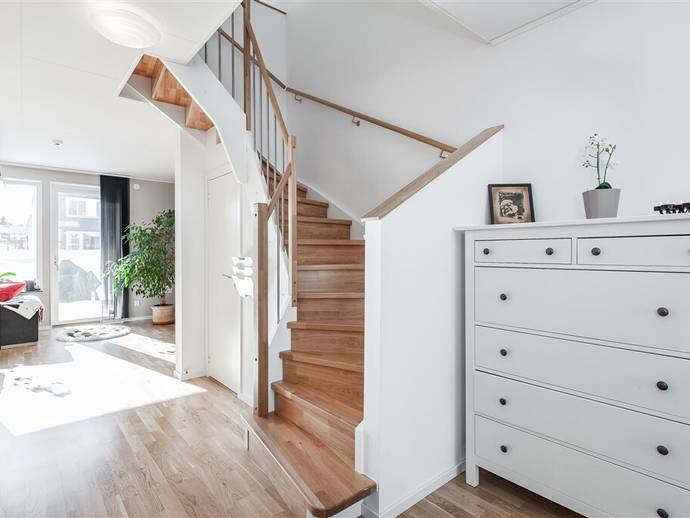 5 rok · 105 m² · Fästes Gränd 22