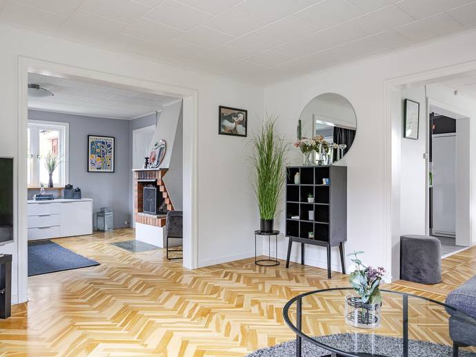 5 rok · 172 m² · Lillsjövägen 25