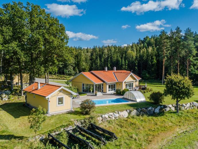 6 rok · 210 m² · Tosterö Fridhem 2