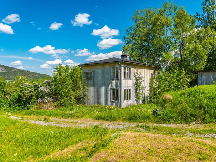 144 m² · Sörhångstavägen 118