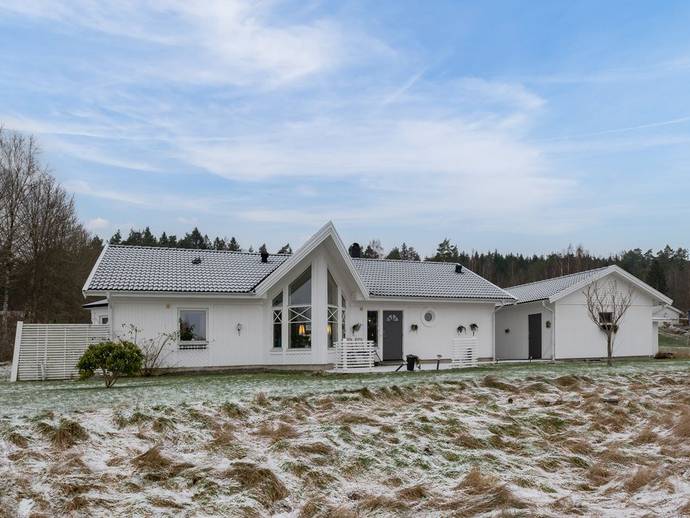 4 rok · 120 m² · Lyckås 357