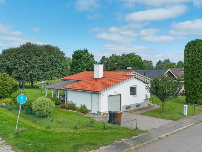 82 m² · Blomsterstigen 16