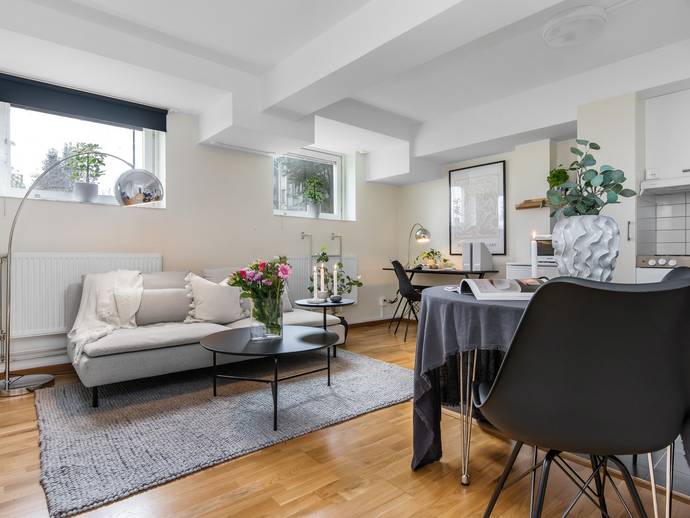 1 rok · 33 m² · Majvägen 11
