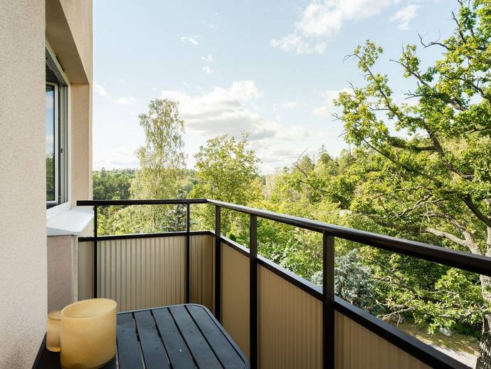 1 rok · 34 m² · Invernessvägen 9
