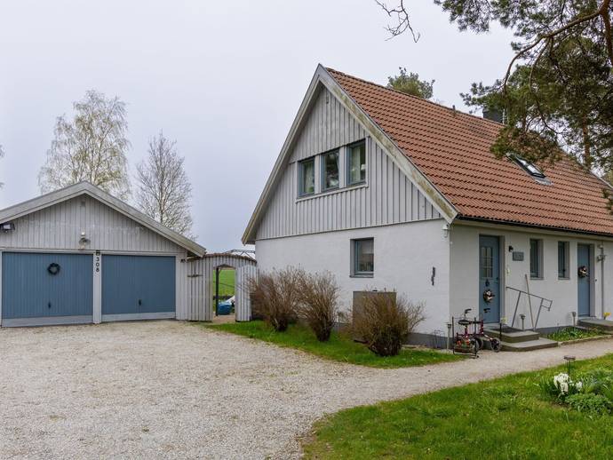 6 rok · 137 m² · Endre Hanes kviar 308