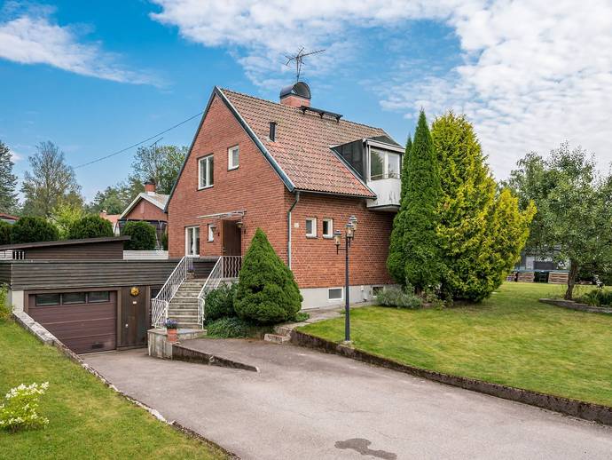 5 rok · 125 m² · Granvägen 13