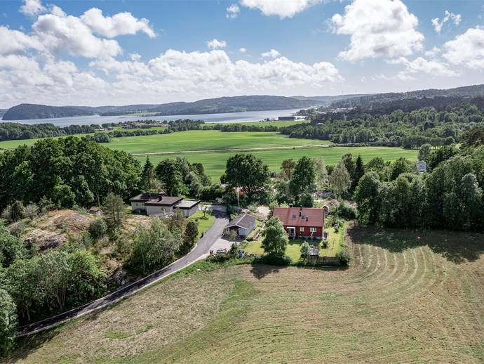 6 rok · 150 m² · Holma 128