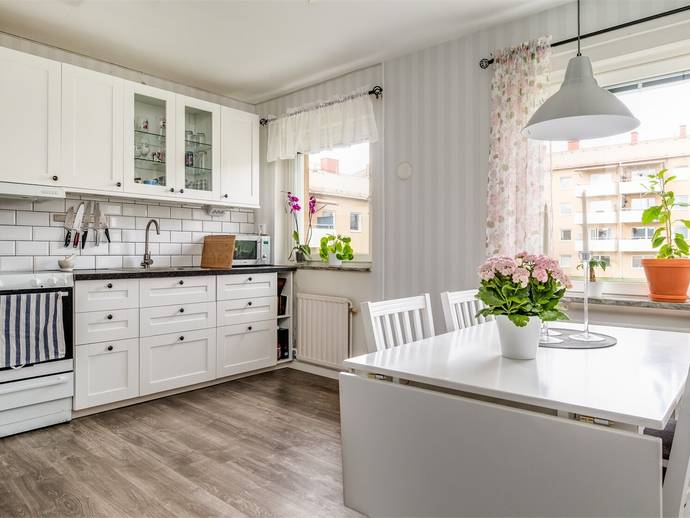 2 rok · 59,5 m² · Grottvägen 15 B