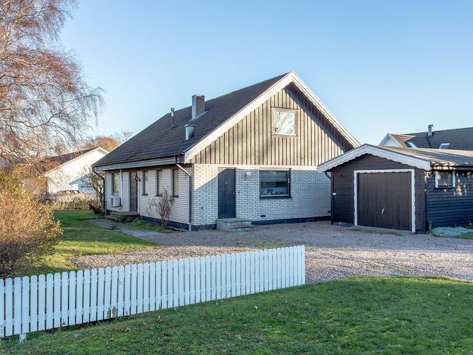 5 rok · 135 m² · Långåsvägen 2