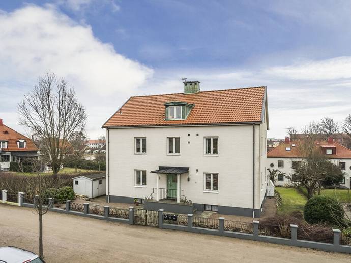 10 rok · 315 m² · Broddesonsgatan 45