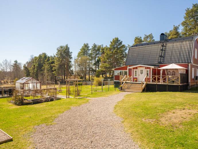 3 rok · 117 m² · Strömsbrovägen 121