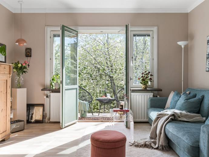 2 rok · 40 m² · Brommabågen 13