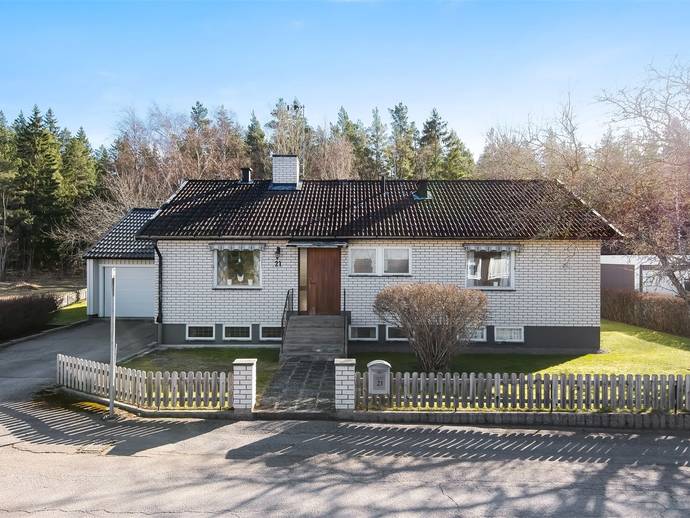 4 rok · 94 m² · Ringvägen 21