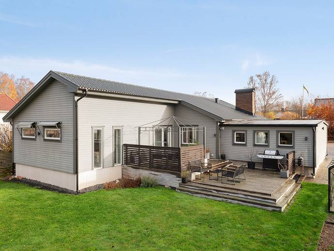 5 rok · 133 m² · Hallengrensvägen 13