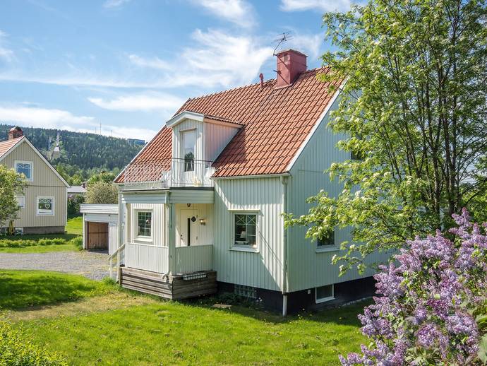 4 rok · 90 m² · Västra Hullstavägen 20