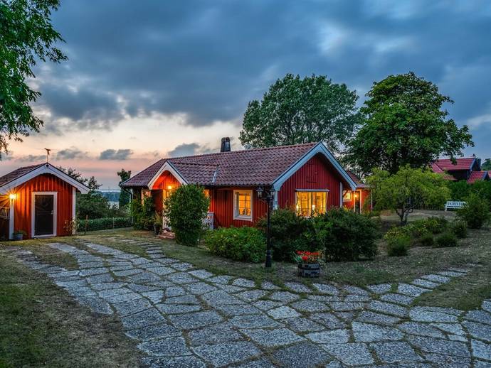 4 rok · 122 m² · Vickleby 156