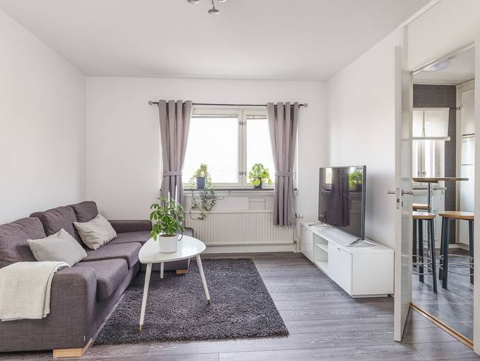 1 rok · 39,6 m² · Furugatan 5b