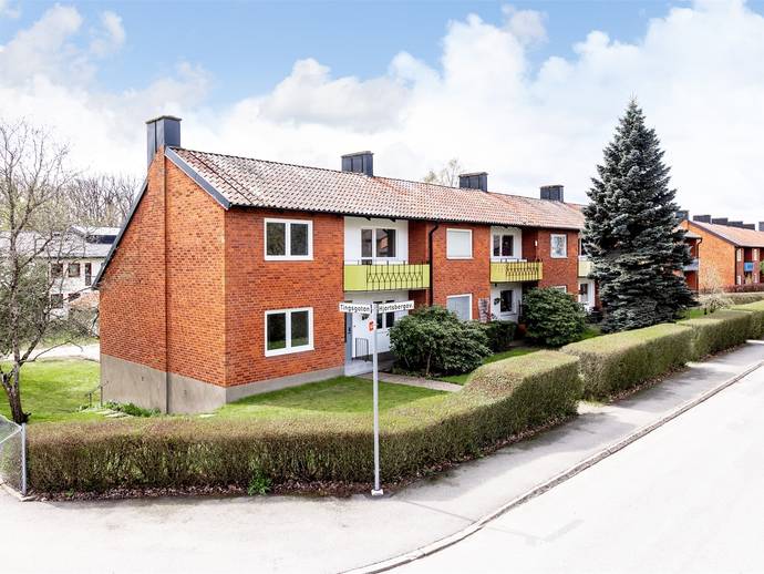 5 rok · 99 m² · Hjortsbergavägen 7